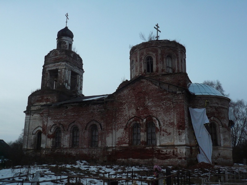 Ремонт крыши над алтарем храма в Ивановском